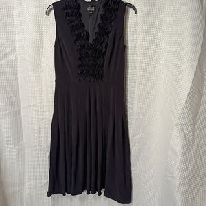 Adrianna Papell Black Sleeveless Ruffle-Front Midi Dress